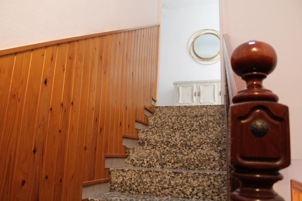 Вилла Casa Victor Benissanet Экстерьер фото